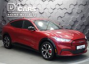 Ford Mustang Mach-E SUV 0,0 198 kw