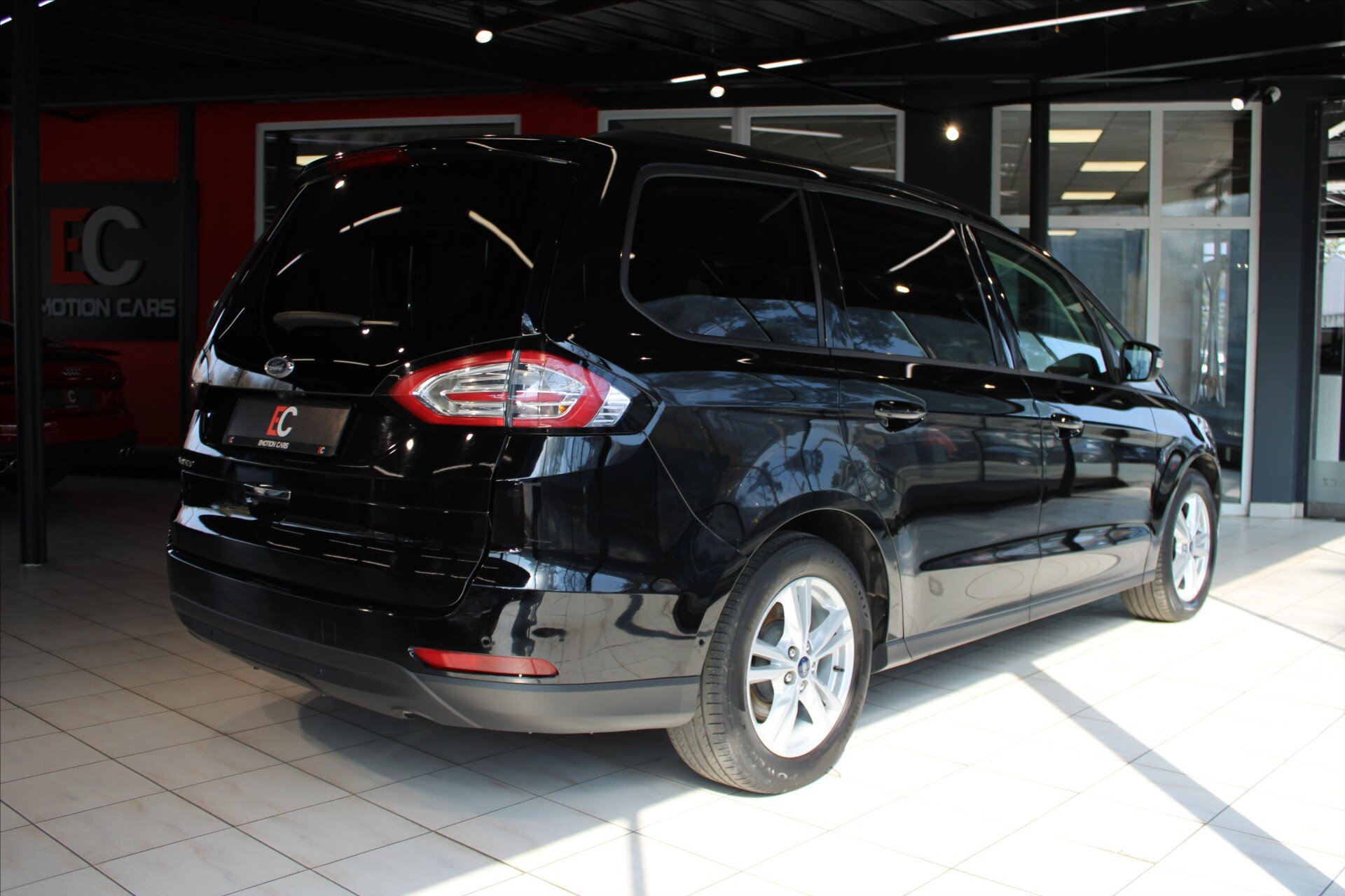 Ford Galaxy MPV 2,0 l 110 kw