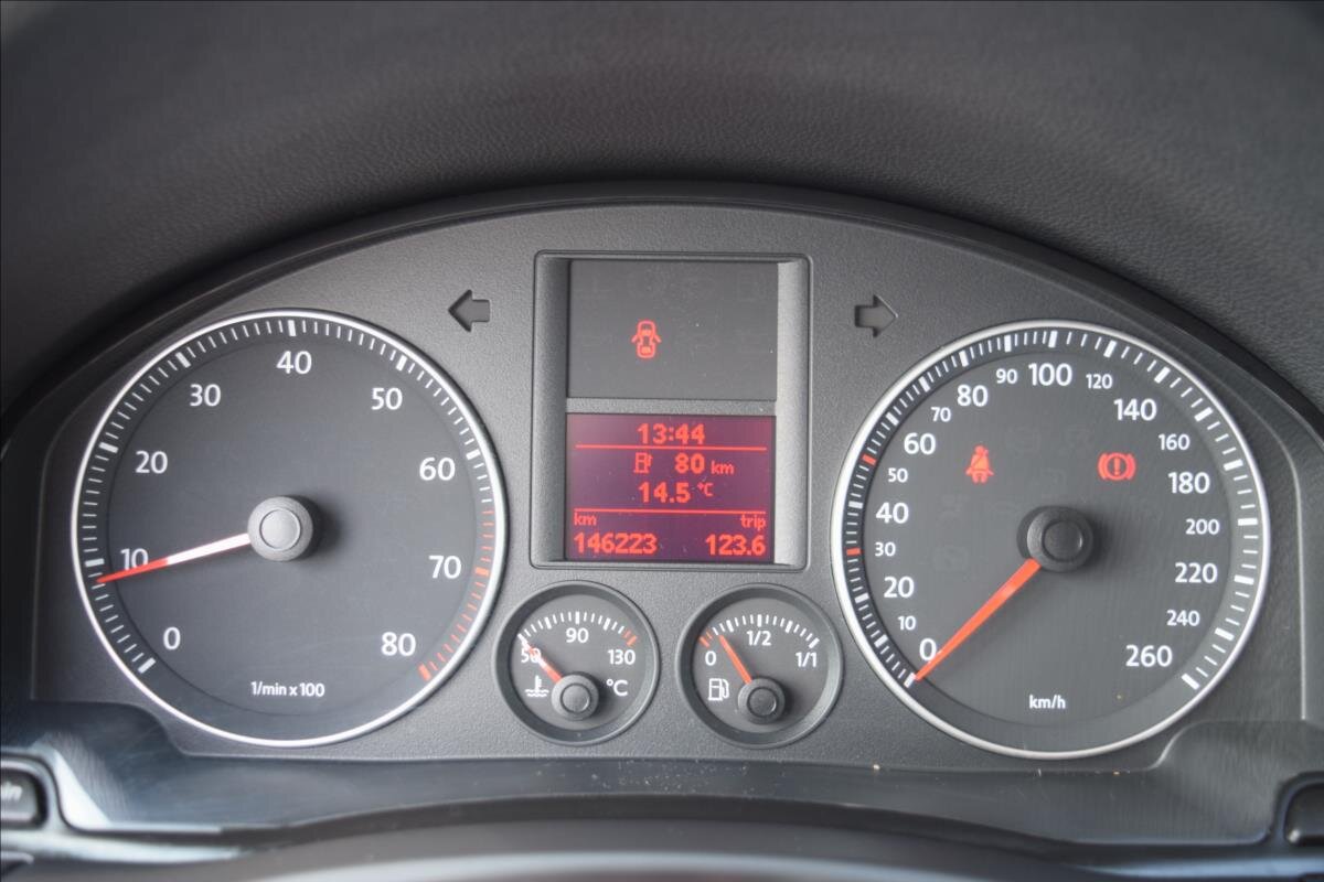 Volkswagen Golf Kombi 1,6 l 75 kw