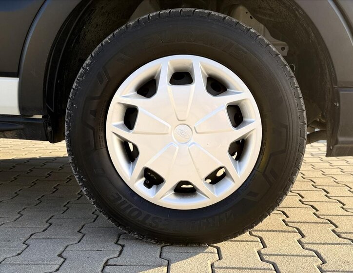 Ford Transit Skříň 2,0 l 96 kw