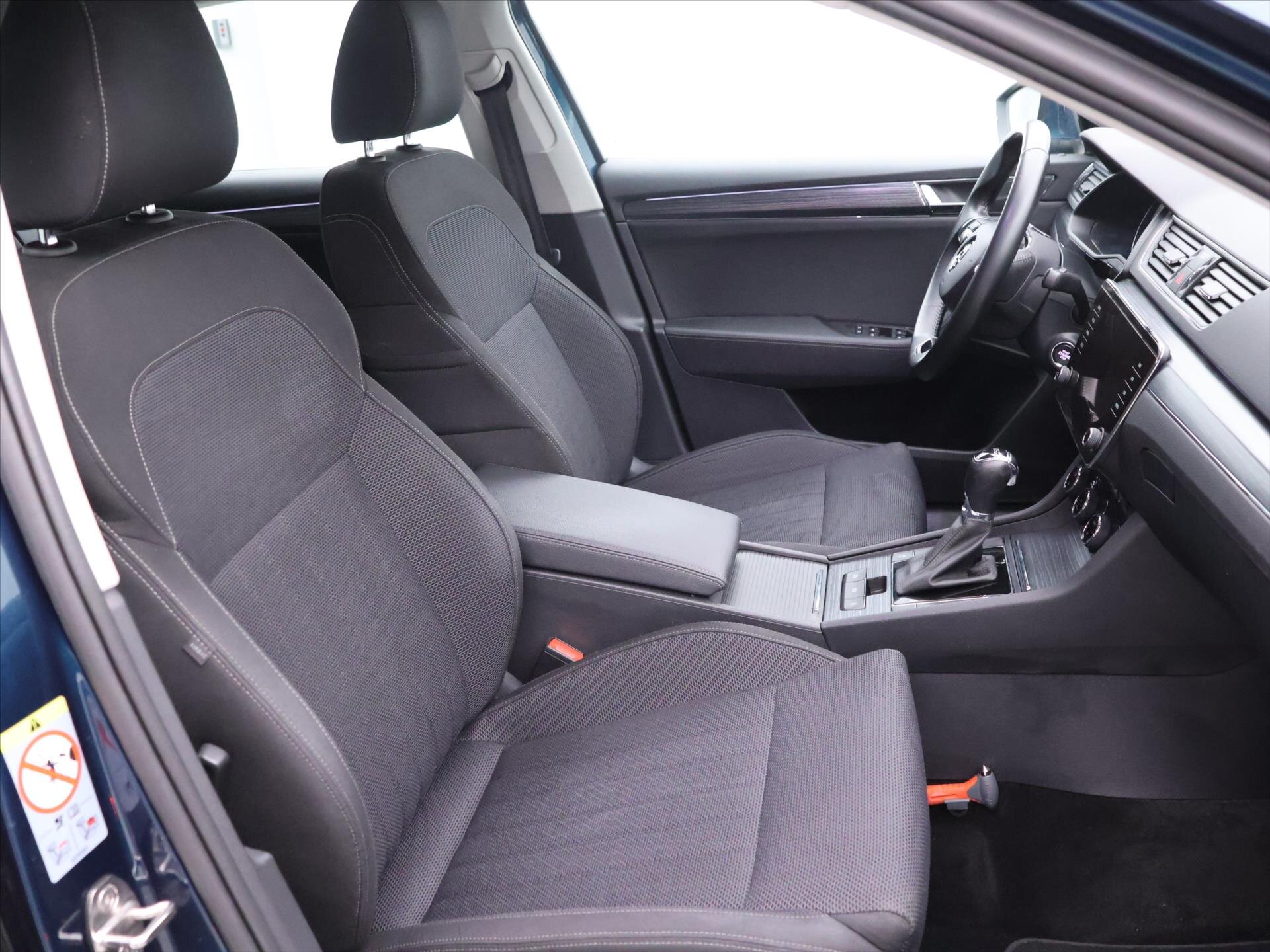 Škoda Superb Liftback 1,5 l 110 kw