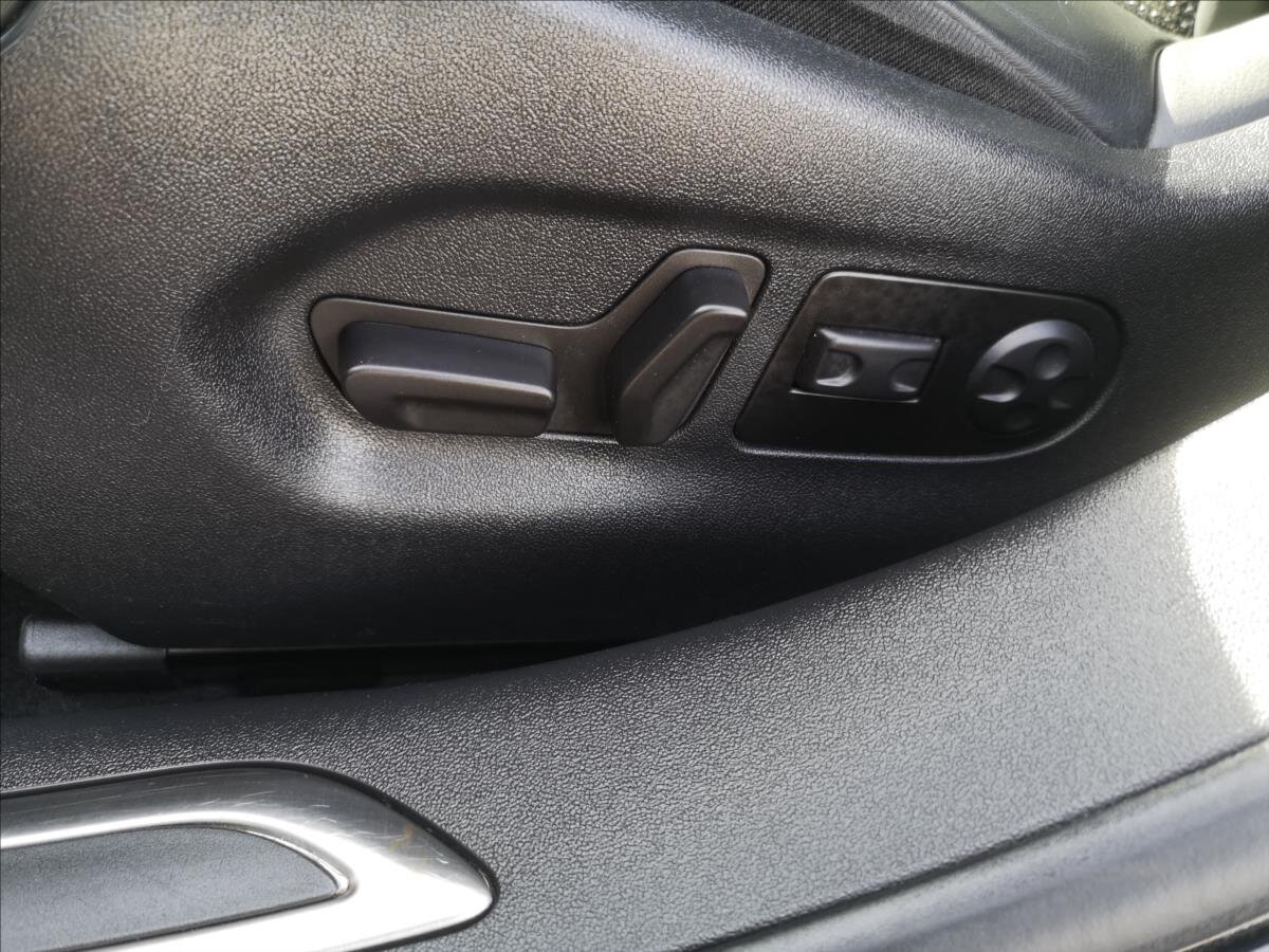 Citroën C5 Kombi 2,2 l 150 kw