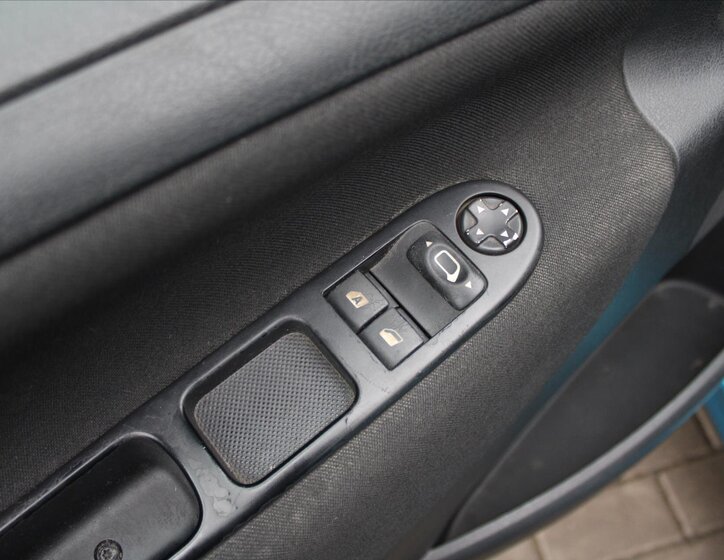 Peugeot 207 Kombi 1,6 l 68 kw