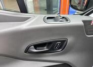 Ford Transit 10