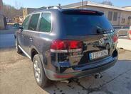 Volkswagen Touareg 8