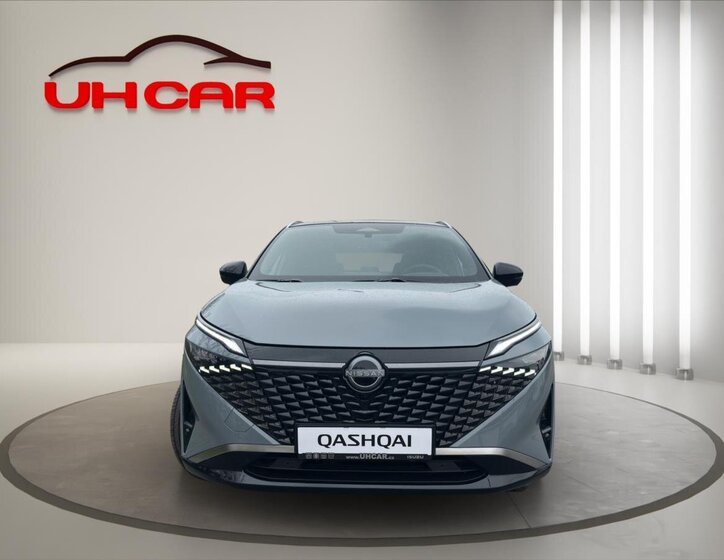 Nissan Qashqai SUV / Terénní 1,3 l 116 kw