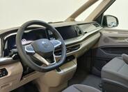 Volkswagen Multivan 9