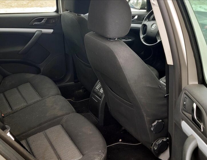 Škoda Octavia Kombi 2,0 l 103 kw