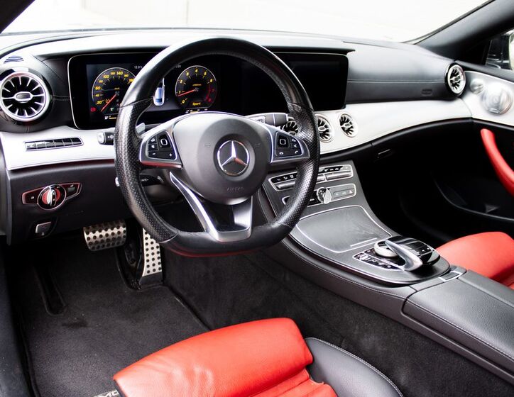 Mercedes-Benz Třídy E 10