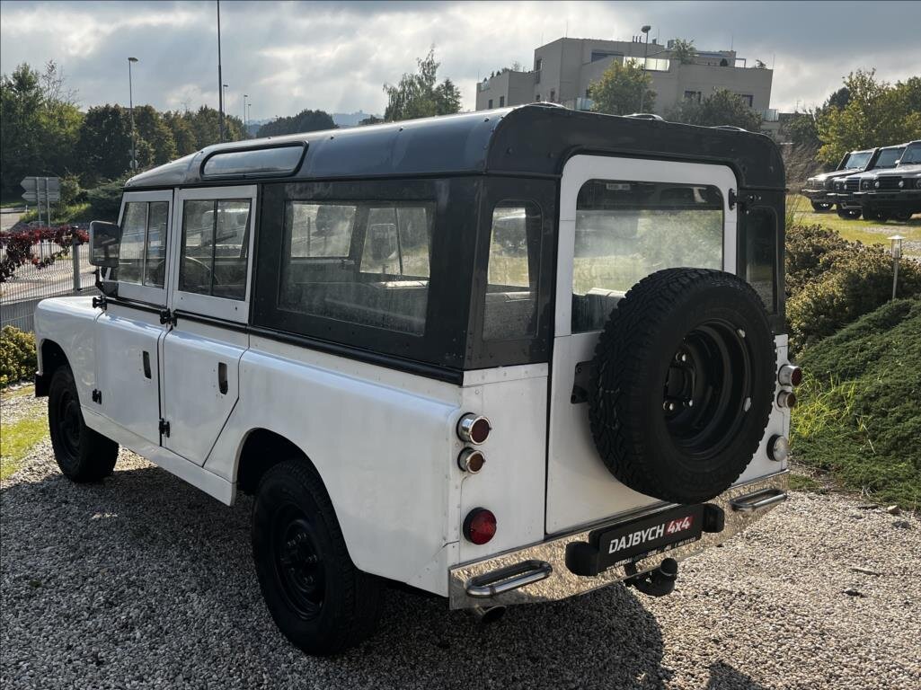 Land Rover Ostatní Ostatní 2,3 l 46 kw