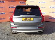 Volvo XC90 6