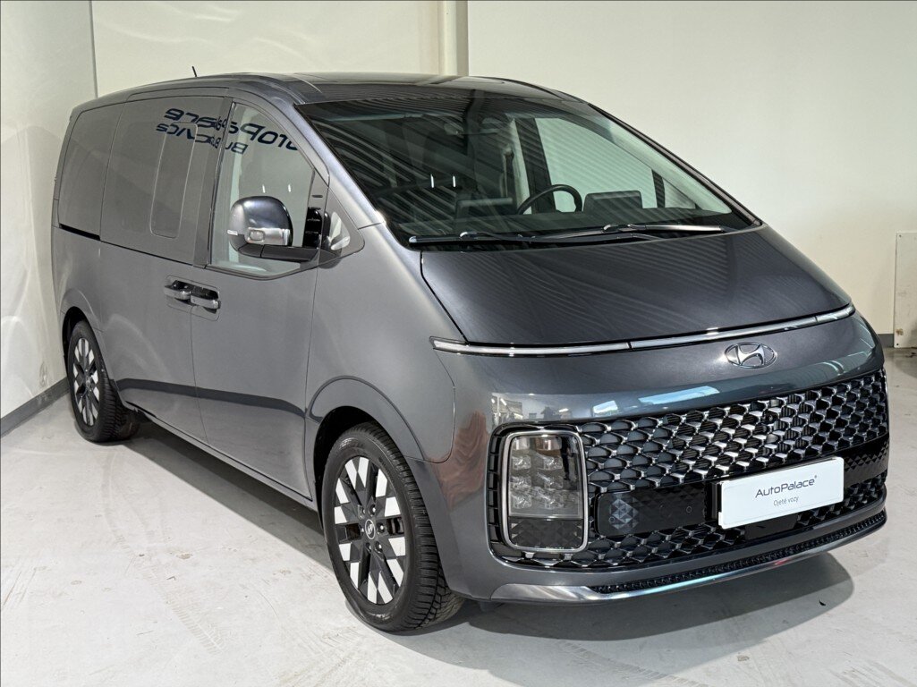 Hyundai Staria MPV 2,2 l 130 kw