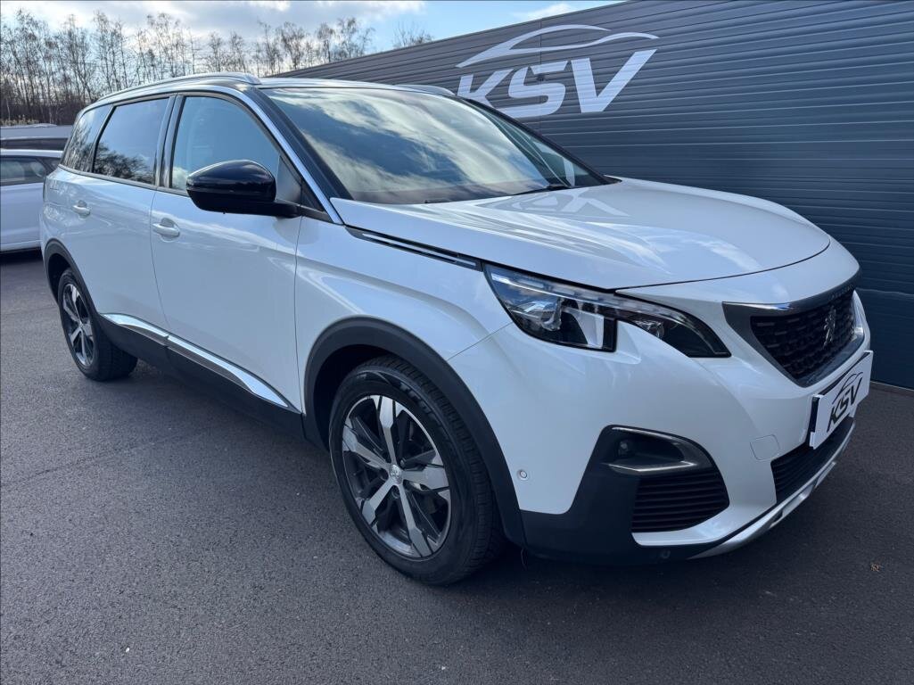 Peugeot 5008 SUV / Terénní 2,0 l 110 kw