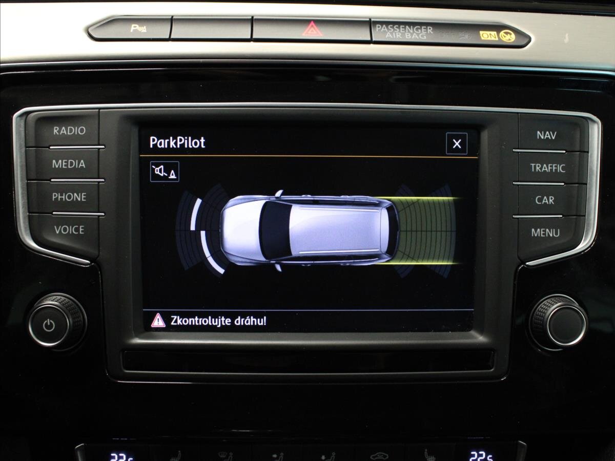 Volkswagen Passat Kombi 2,0 l 110 kw