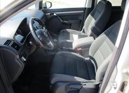 Volkswagen Touran 7