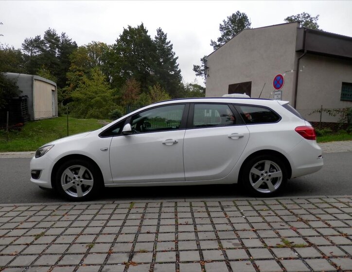 Opel Astra Kombi 1,6 l 81 kw