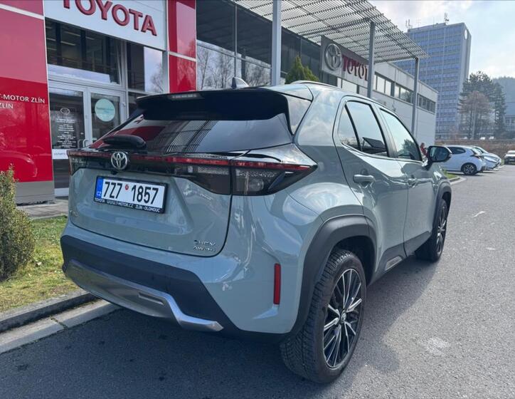 Toyota Yaris Cross 3