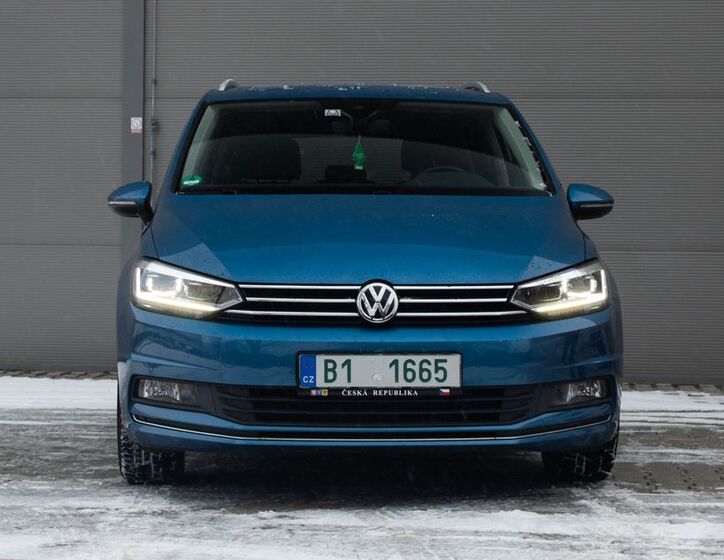 Volkswagen Touran 2