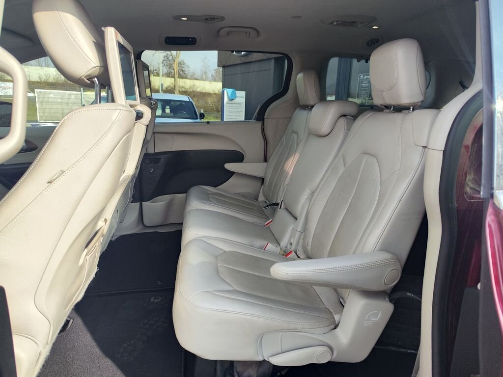 Chrysler Pacifica MPV 3,6 l 214 kw