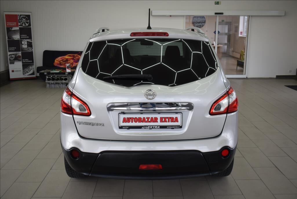 Nissan Qashqai SUV 2,0 l 104 kw