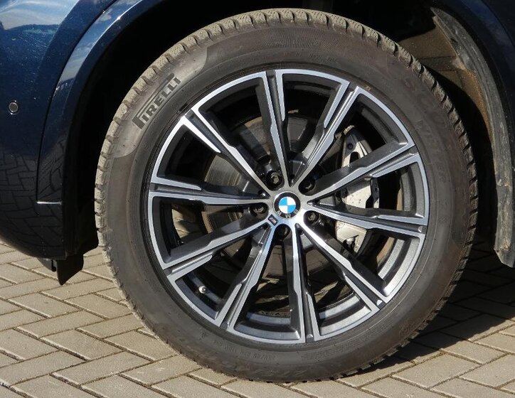 BMW X5 SUV / Terénní 3,0 l 210 kw