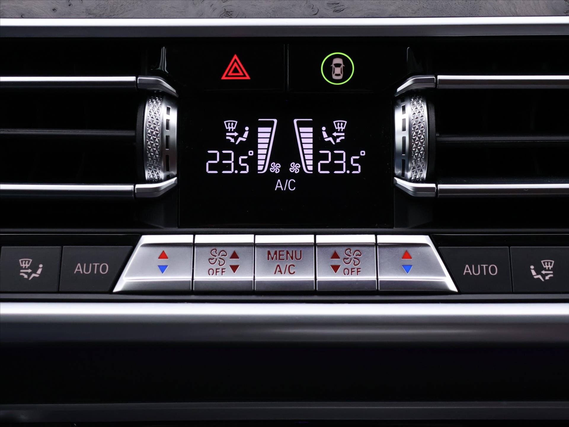 BMW X5 SUV / Terénní 3,0 l 210 kw