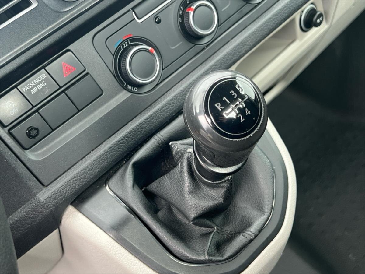 Volkswagen Transporter Valník 2,0 l 75 kw