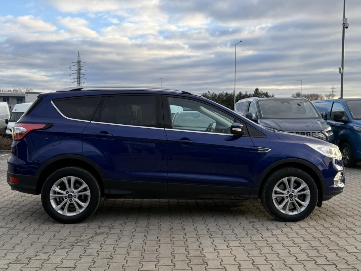 Ford Kuga SUV / Terénní 2,0 l 110 kw