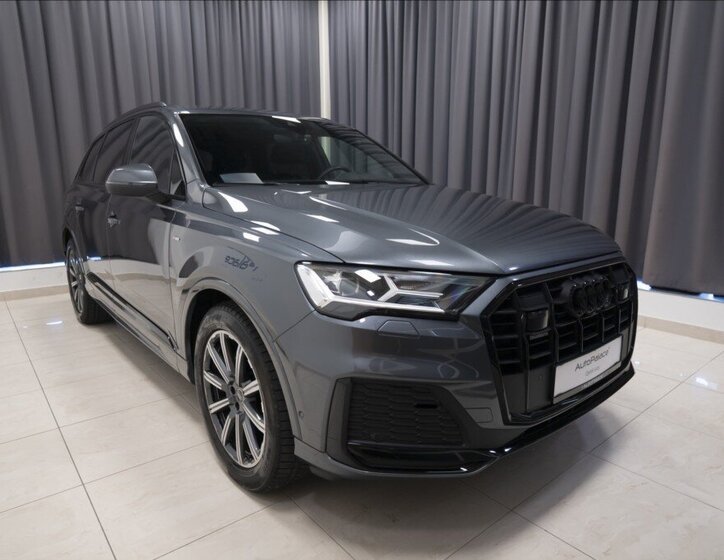 Audi Q7 SUV / Terénní 3,0 l 210 kw