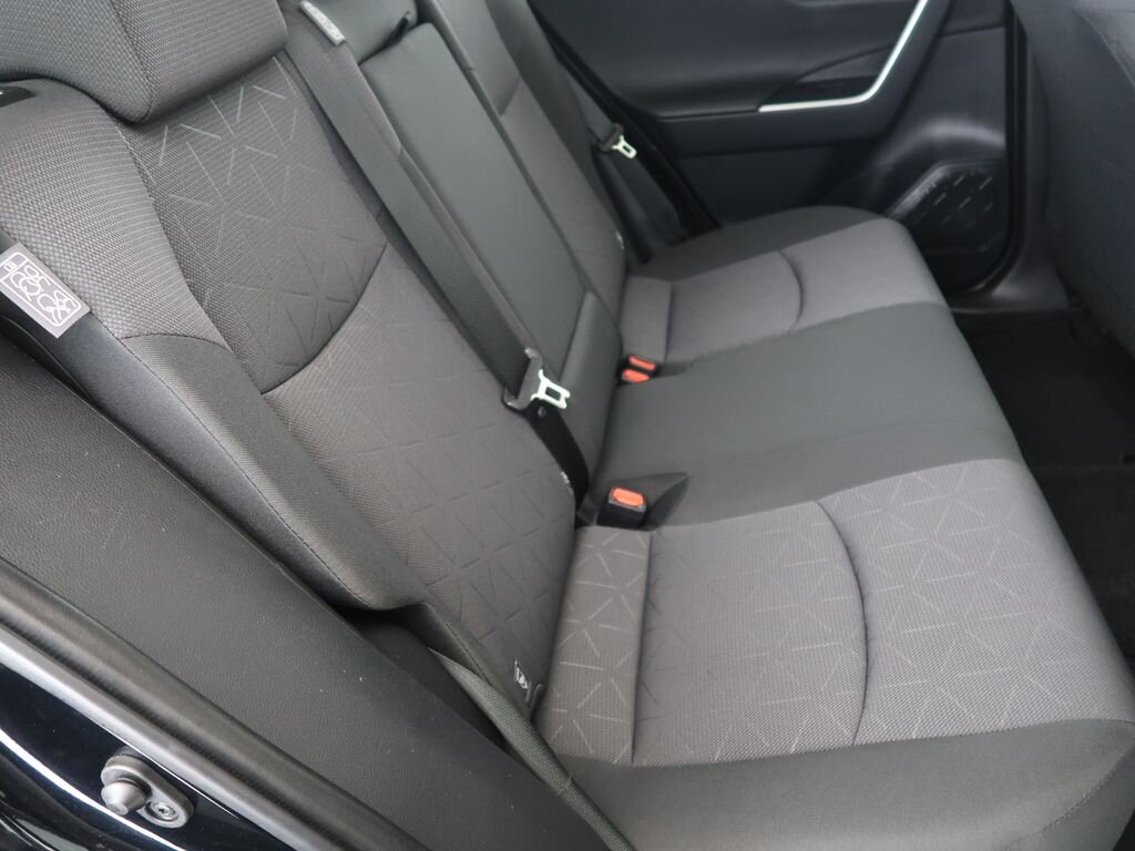 Toyota RAV4 SUV 2,0 l 129 kw