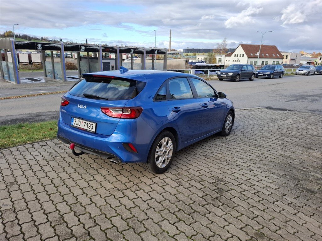 KIA Ceed Hatchback 1,5 l 117 kw