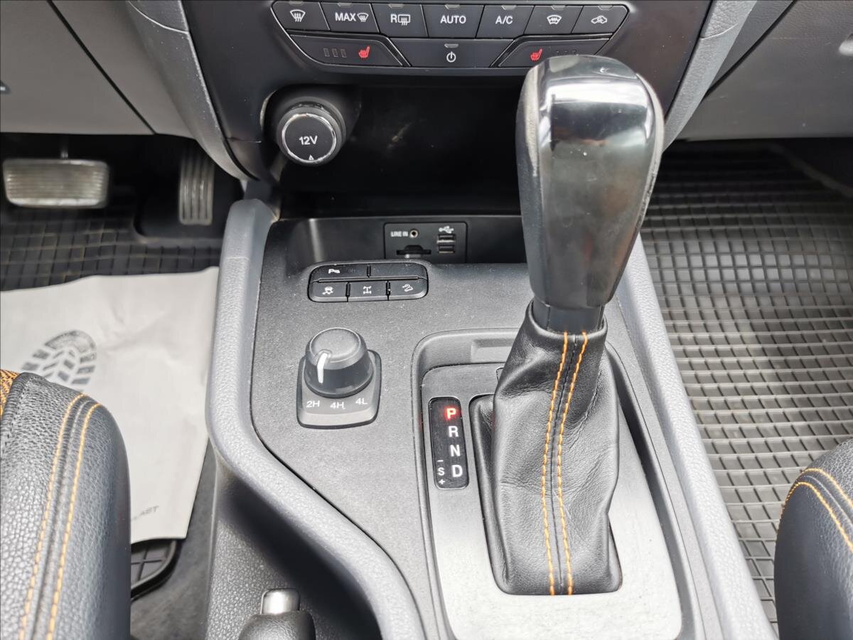 Ford Ranger Pick-up 3,2 l 147 kw