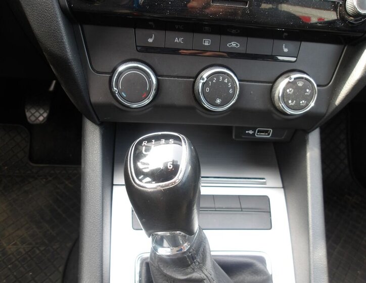 Škoda Octavia Sedan / Limuzína 999,0 85 kw