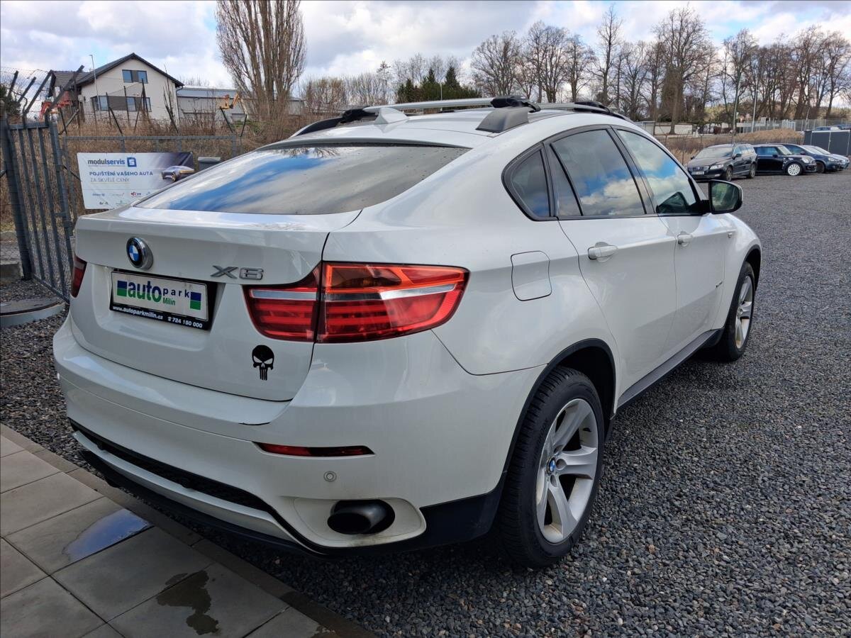 BMW X6 Kombi 3,0 l 180 kw