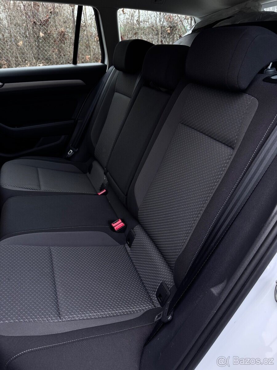 Volkswagen Passat Kombi 0,0 0