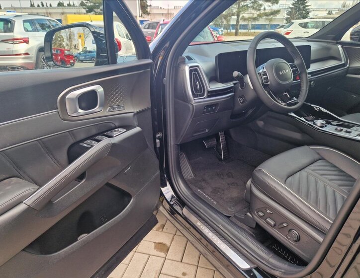 KIA Sorento SUV 2,2 l 142 kw