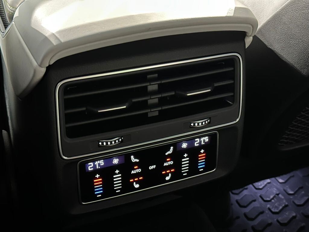 Audi SQ7 SUV / Terénní 4,0 l 373 kw