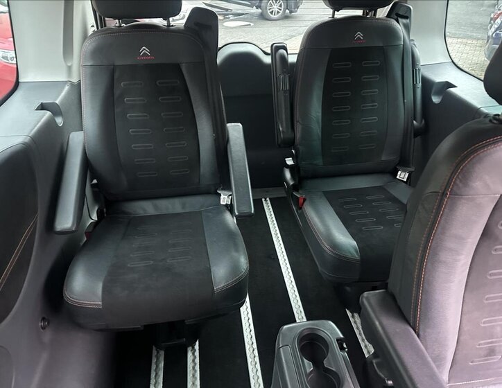 Citroën Jumpy VAN-Minibus 2,0 l 120 kw