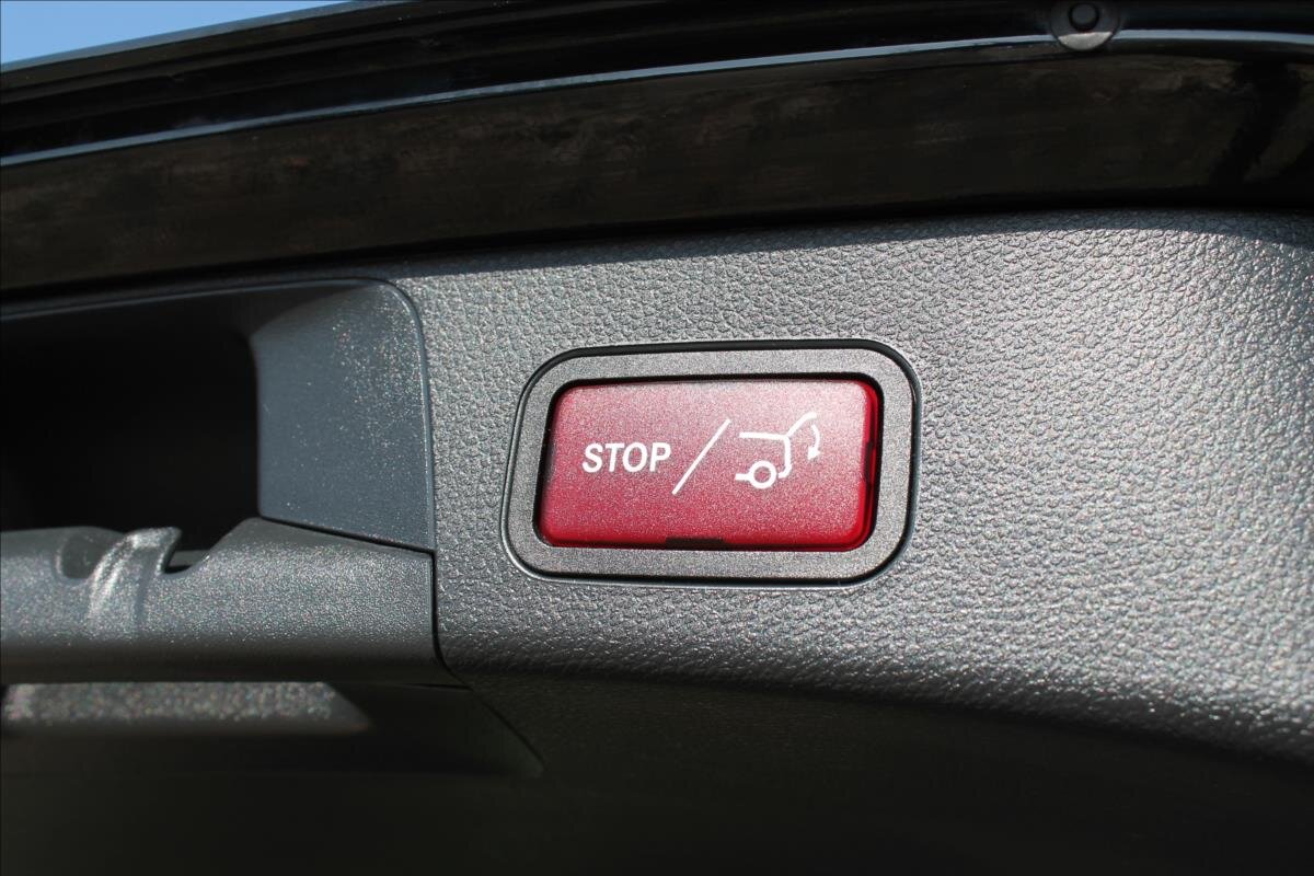 Mercedes-Benz Třídy C Kombi 2,1 l 150 kw