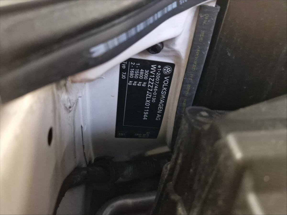 Volkswagen Transporter Valník 2,0 l 66 kw