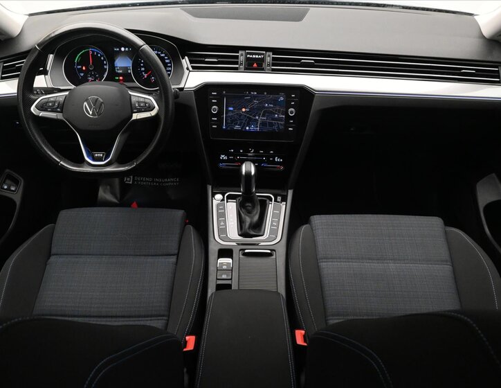 Volkswagen Passat Kombi 1,4 l 115 kw