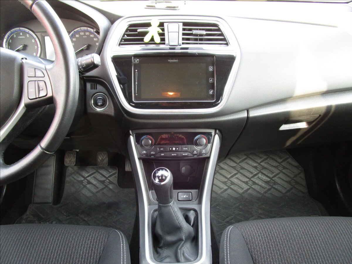 Suzuki SX4 Hatchback 998,0 82 kw