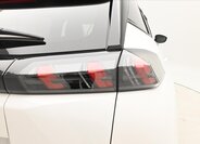 Peugeot 2008 SUV 1,5 l 81 kw