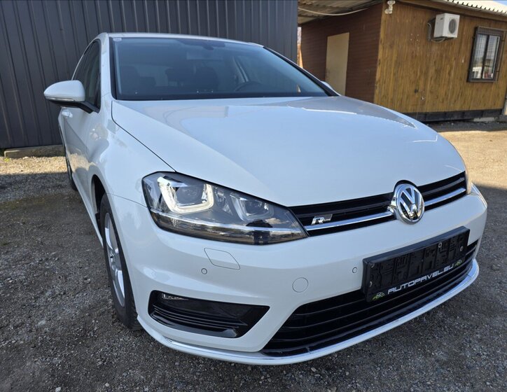 Volkswagen Golf Hatchback 1,2 l 63 kw