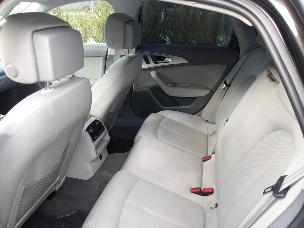 Audi A6 Sedan / Limuzína 3,0 l 150 kw