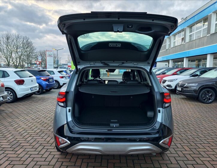 KIA Sportage SUV 1,6 l 110 kw