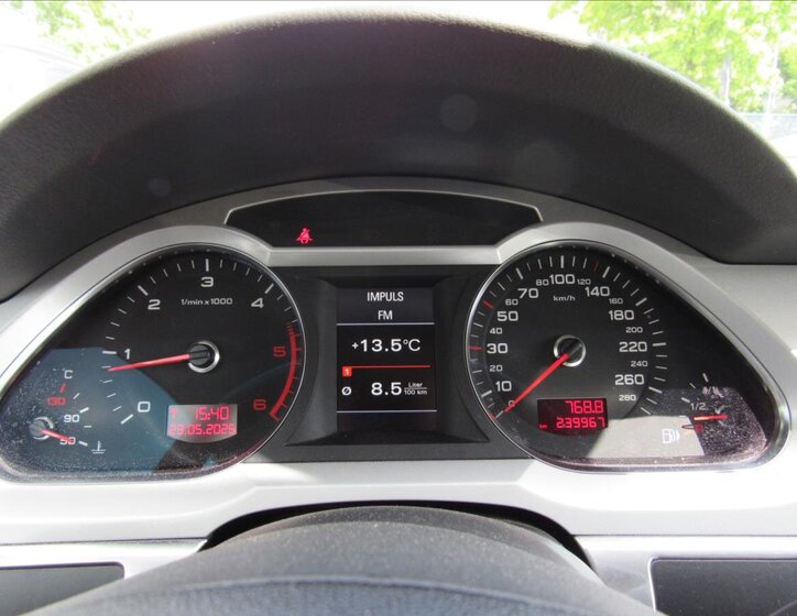 Audi A6 Kombi 2,7 l 140 kw