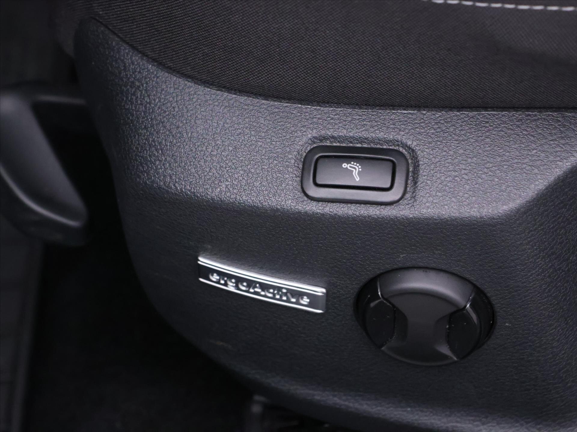 Volkswagen Golf Kombi 999,0 81 kw