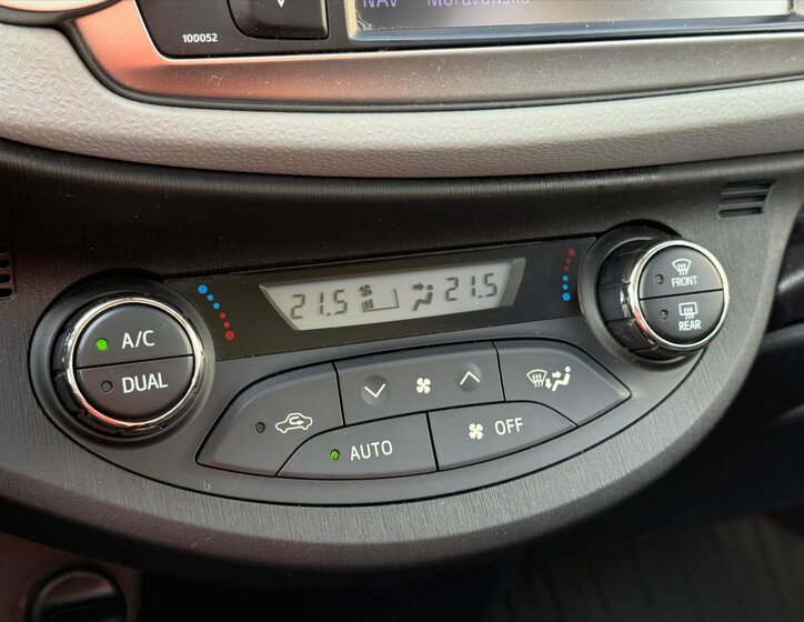 Toyota Yaris Hatchback 1,5 l 55 kw