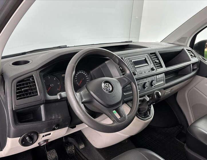 Volkswagen Transporter Kombi 2,0 l 110 kw